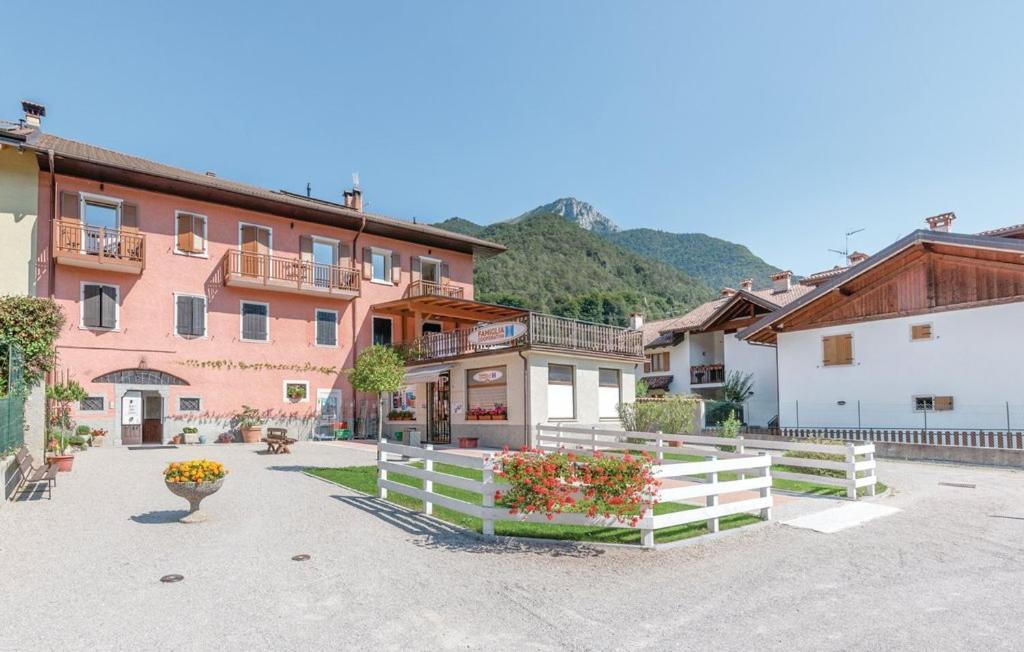 Ledro Lake Suite "Pur" Mezzolago Luaran gambar